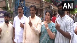 Telangana: BJP' Muralidhar Rao, family cast vote at polling booth in Hyderabad